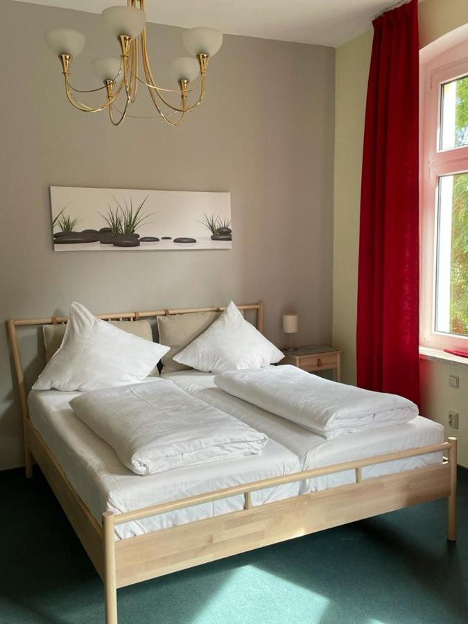 Parkhotel Schnorr Lutherstadt Eisleben Extérieur photo