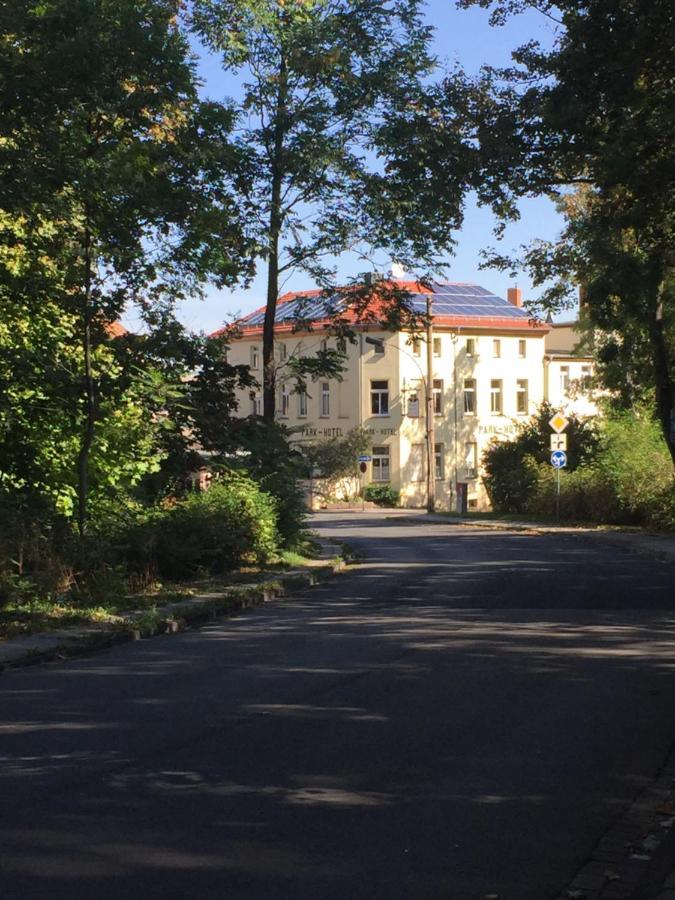 Parkhotel Schnorr Lutherstadt Eisleben Extérieur photo